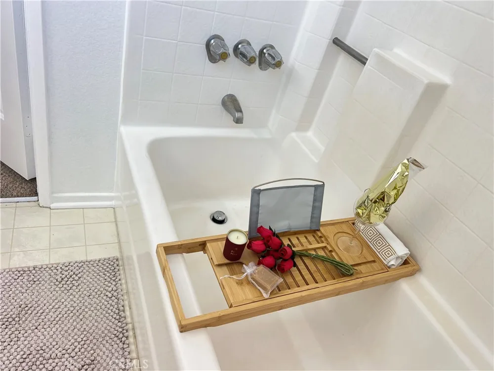 3516 E Ransom Street #204 Long Beach, CA 90804
