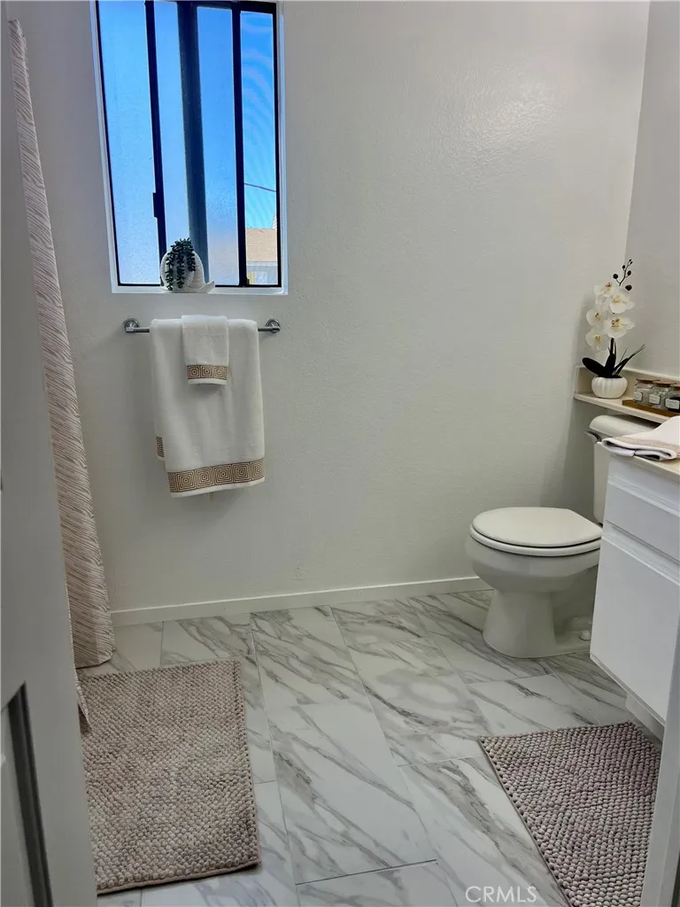 3516 E Ransom Street #204 Long Beach, CA 90804