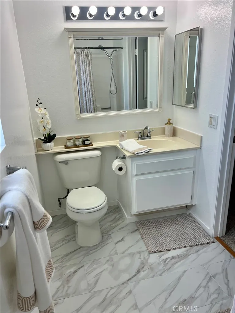 3516 E Ransom Street #204 Long Beach, CA 90804