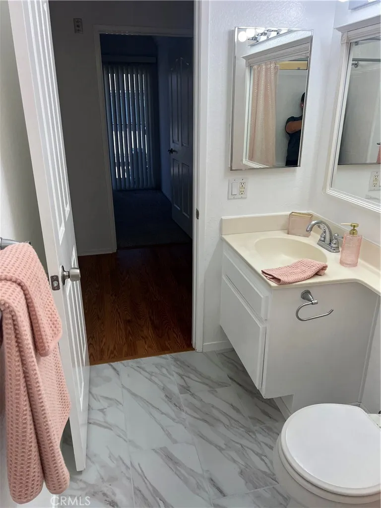 3516 E Ransom Street #204 Long Beach, CA 90804