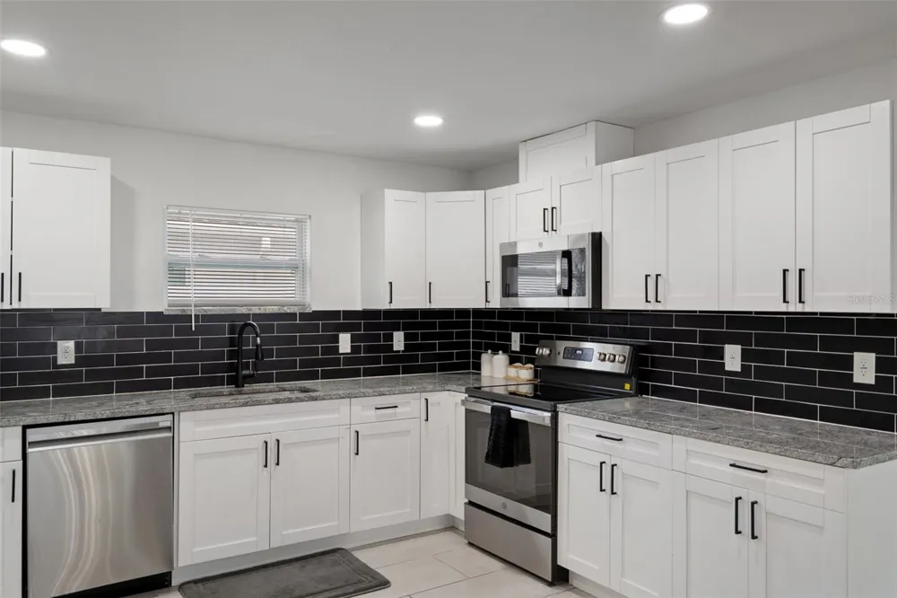 5106 PACIFIC AVENUE Spring Hill, FL 34607