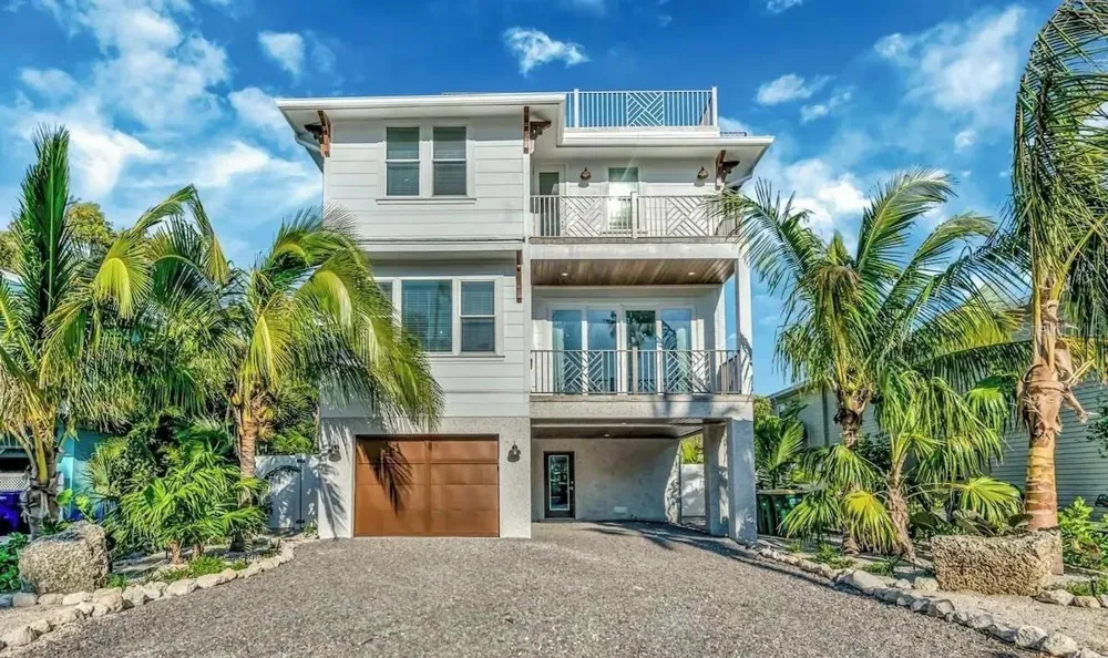 2403 AVENUE C Bradenton Beach, FL 34217