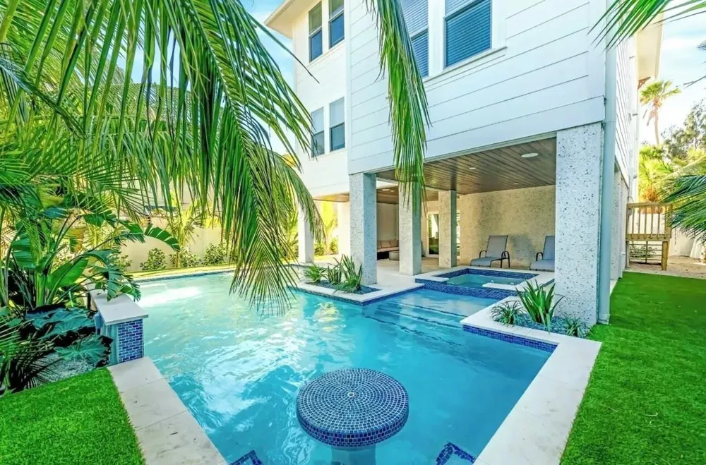 2403 AVENUE C Bradenton Beach, FL 34217