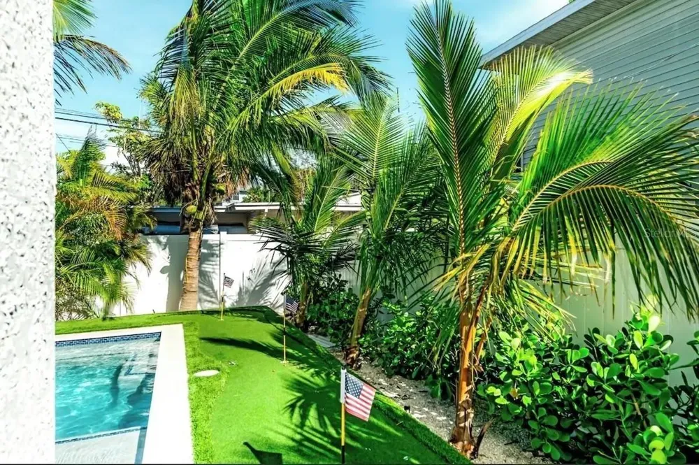 2403 AVENUE C Bradenton Beach, FL 34217