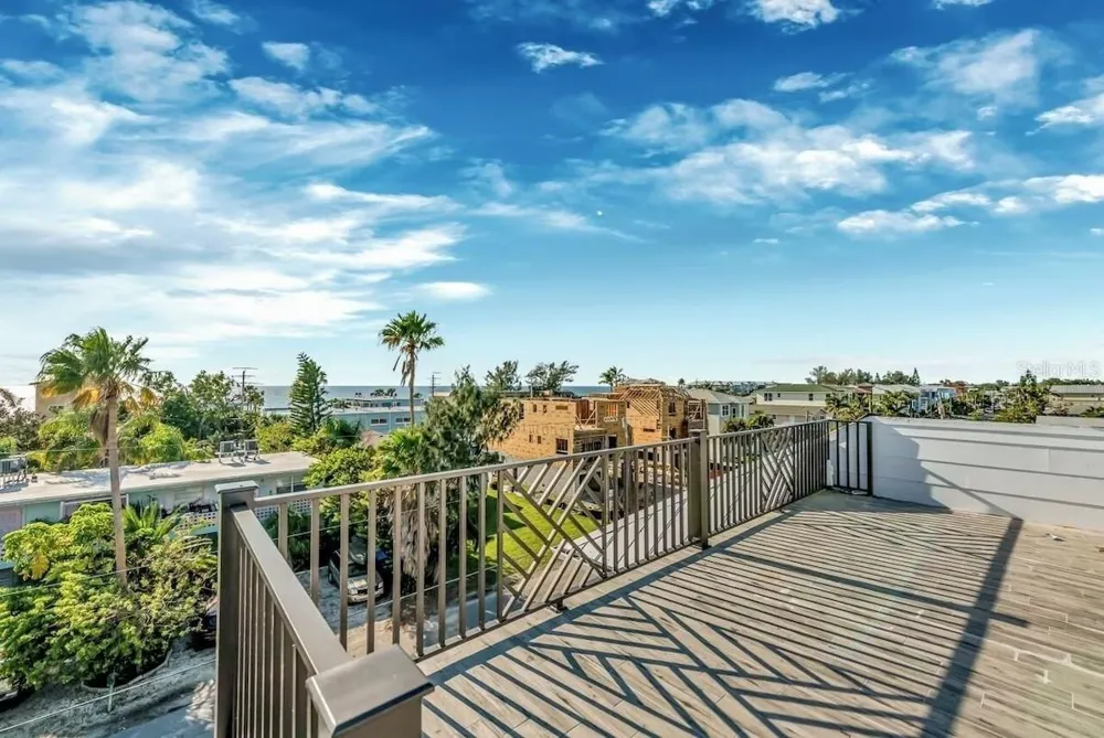 2403 AVENUE C Bradenton Beach, FL 34217