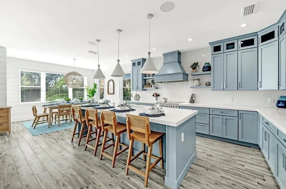 2403 AVENUE C Bradenton Beach, FL 34217