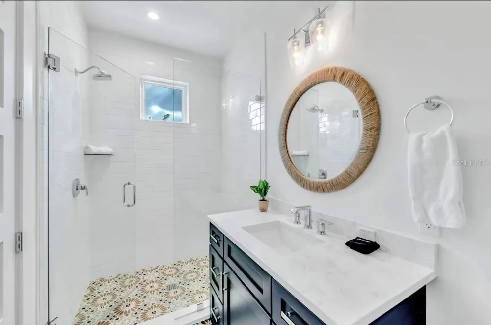 2403 AVENUE C Bradenton Beach, FL 34217