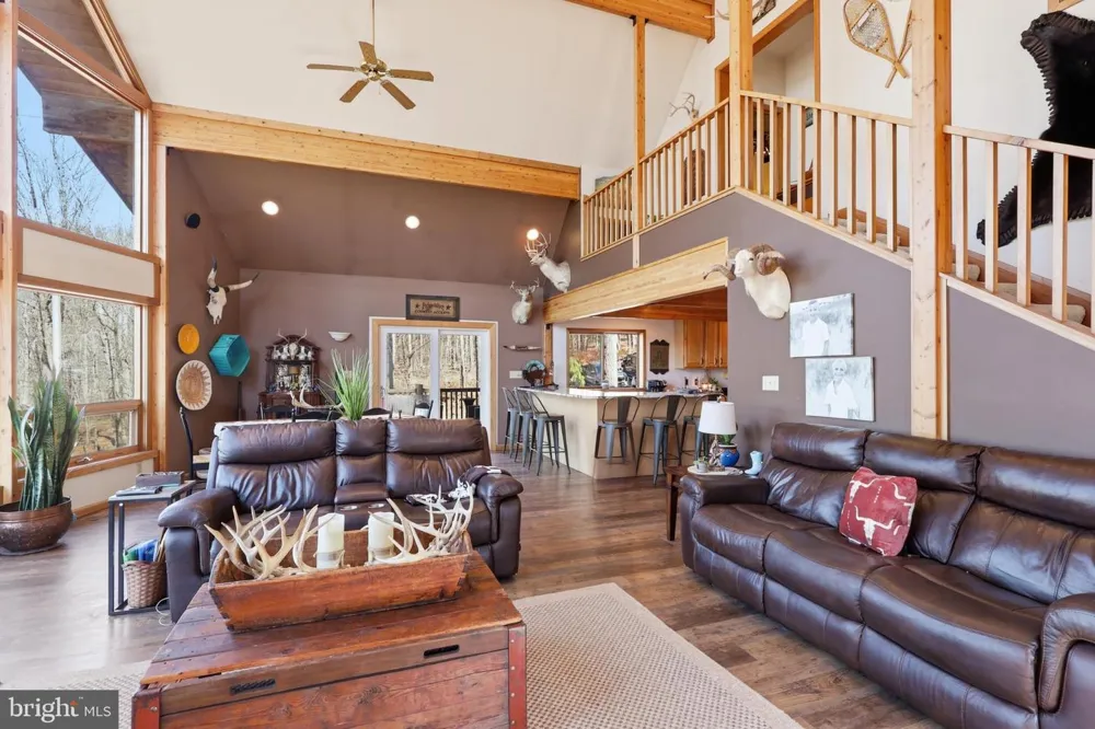8939 HAWBOTTOM ROAD Middletown, MD 21769