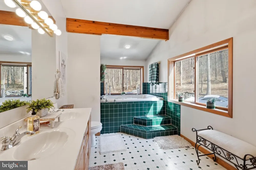 8939 HAWBOTTOM ROAD Middletown, MD 21769