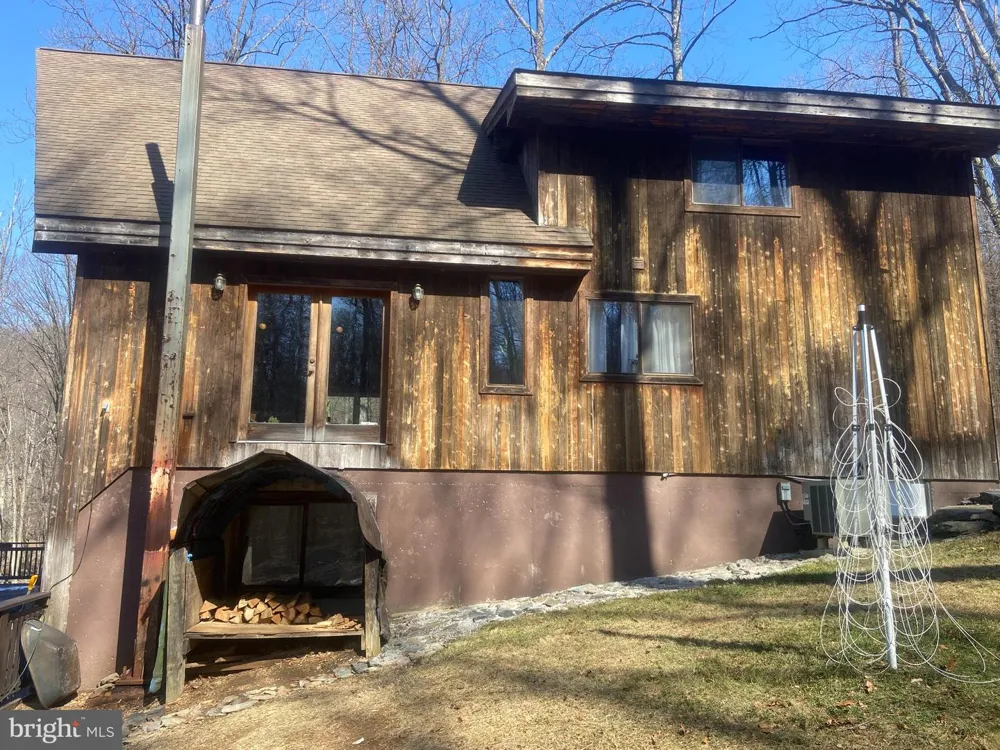 8939 HAWBOTTOM ROAD Middletown, MD 21769