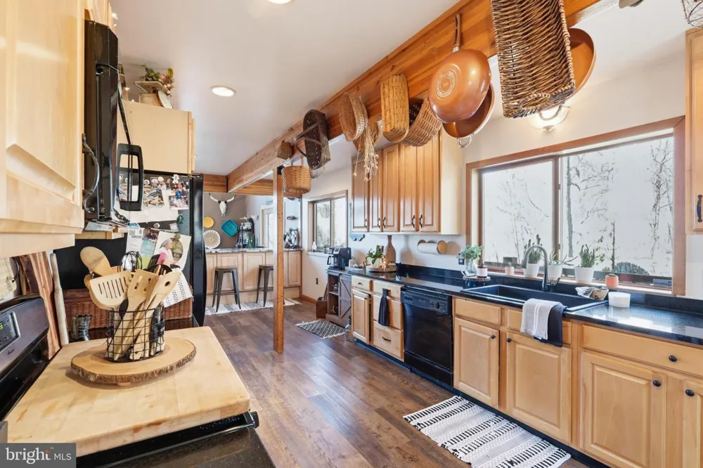 8939 HAWBOTTOM ROAD Middletown, MD 21769
