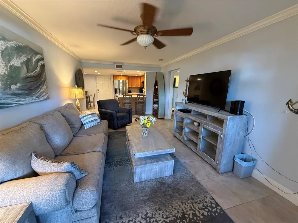950 BROADWAY #107 Dunedin, FL 34698