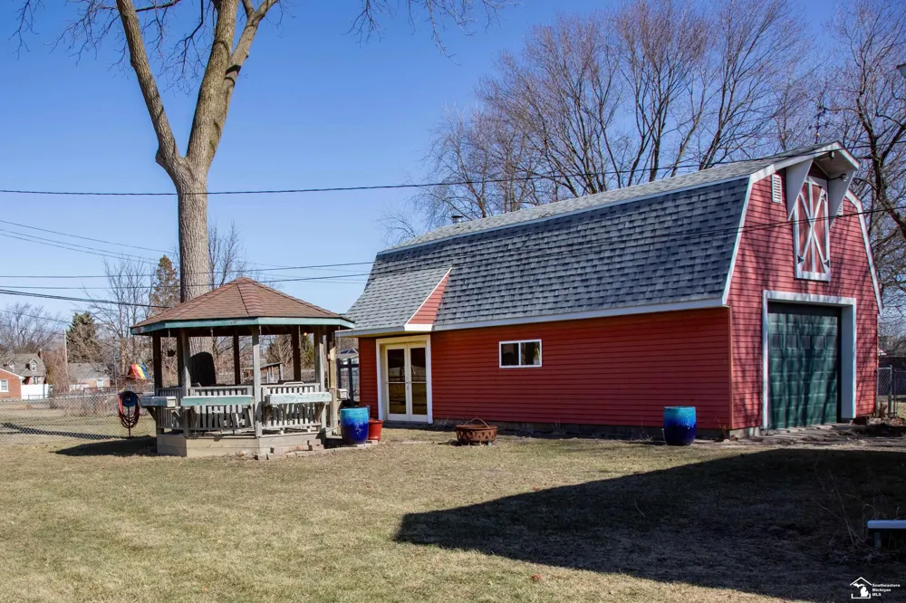 15708 Goddard Road Allen Park City, MI 48101