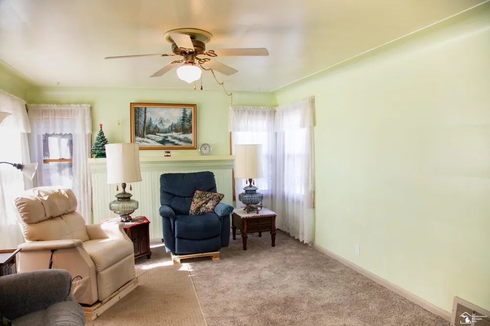 15708 Goddard Road Allen Park City, MI 48101