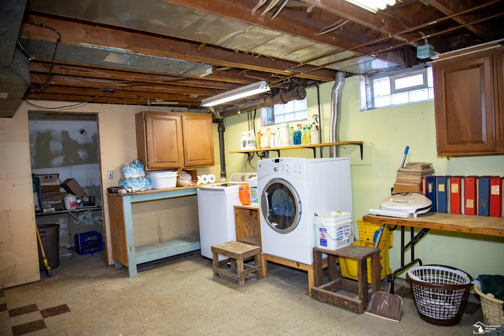 15708 Goddard Road Allen Park City, MI 48101
