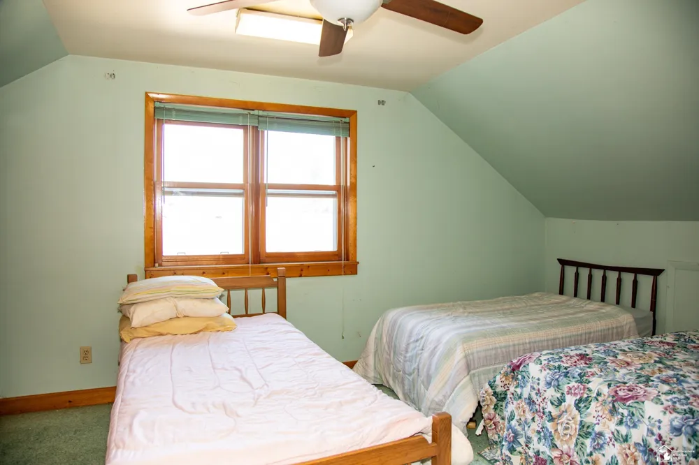 15708 Goddard Road Allen Park City, MI 48101