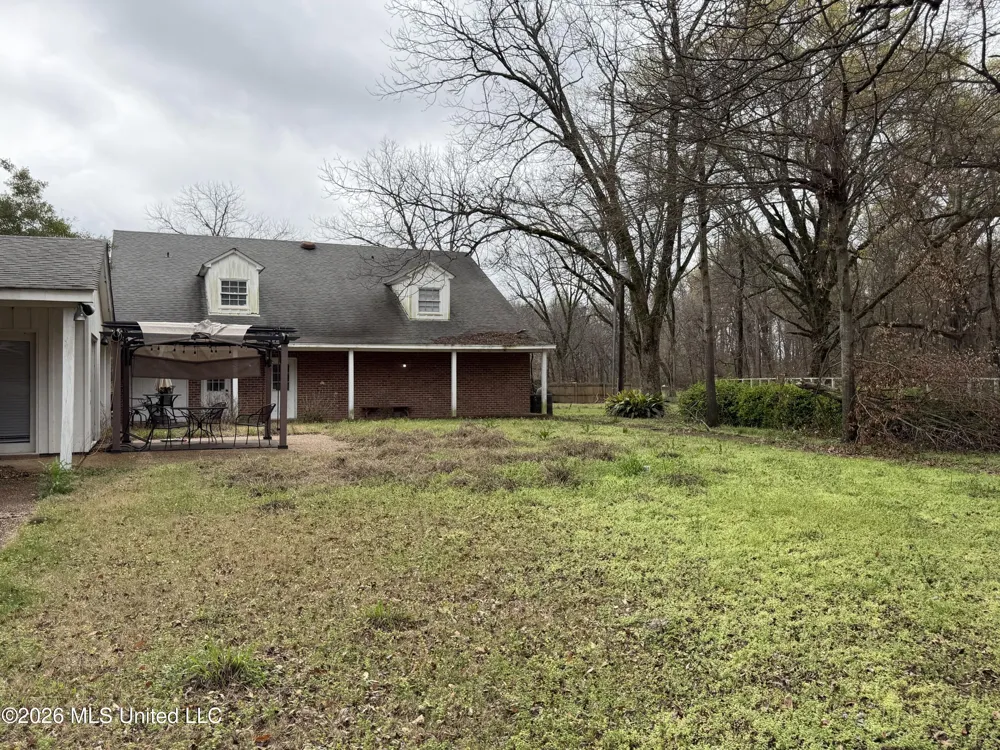 2110 Carol Street Greenville, MS 38703