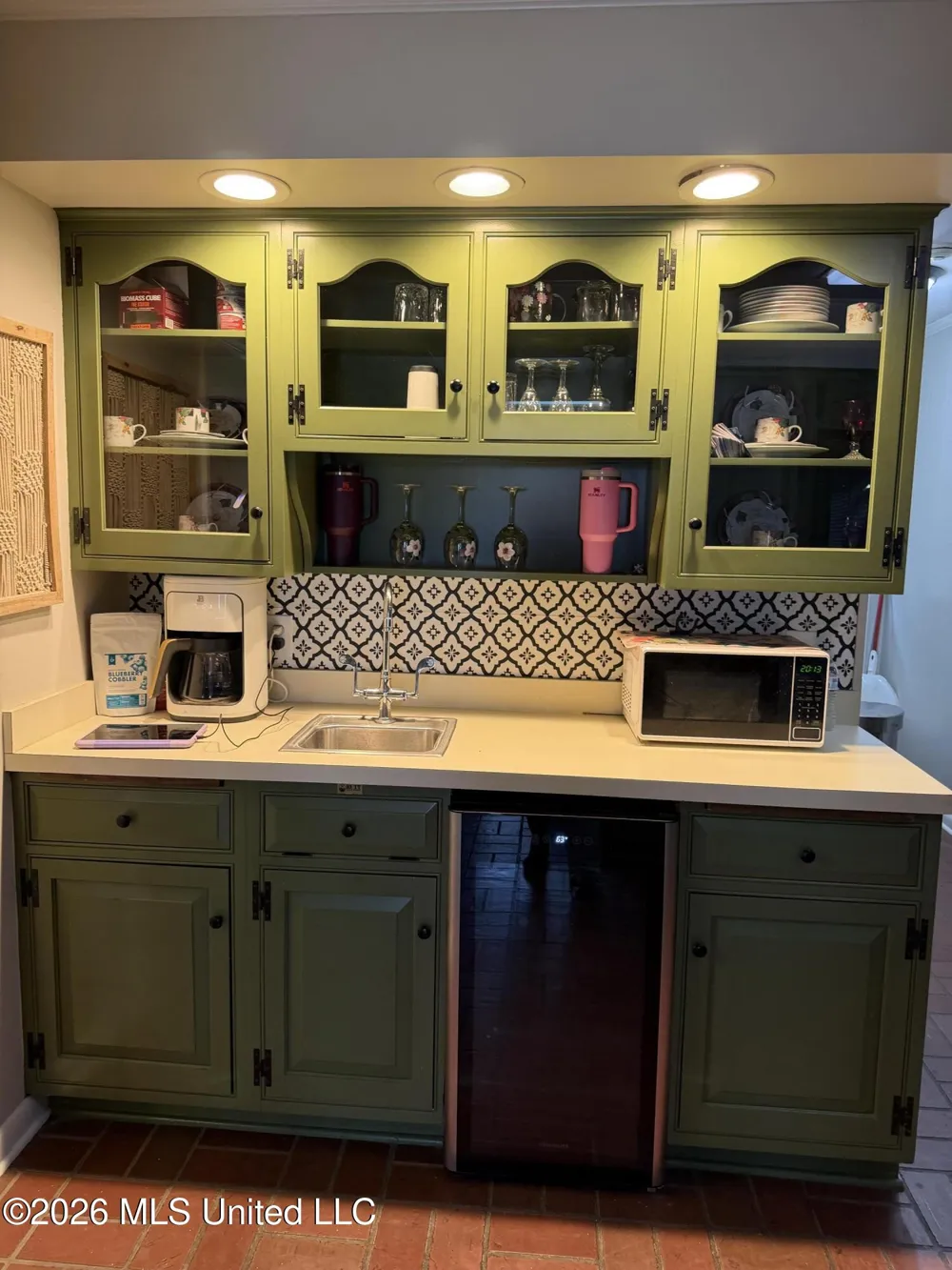 2110 Carol Street Greenville, MS 38703