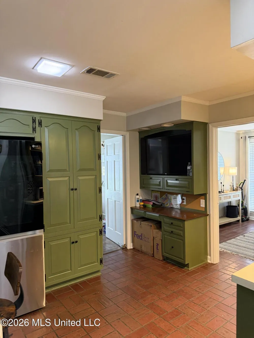 2110 Carol Street Greenville, MS 38703