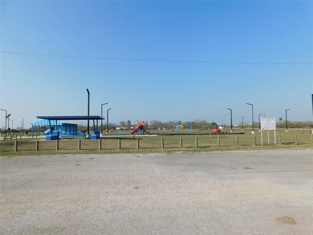 266 1st Street Port Lavaca, TX 77979