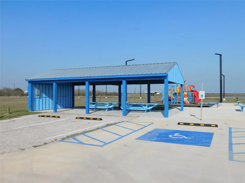 266 1st Street Port Lavaca, TX 77979