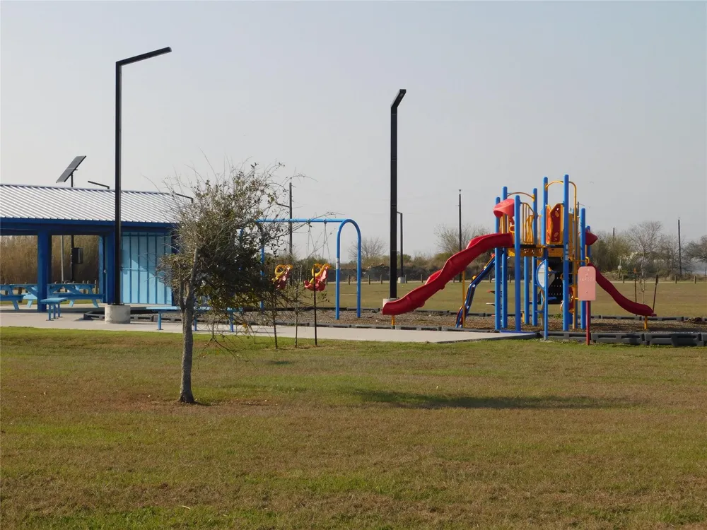 266 1st Street Port Lavaca, TX 77979