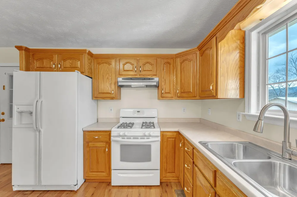 305 Medlin Pike Evensville, TN 37332