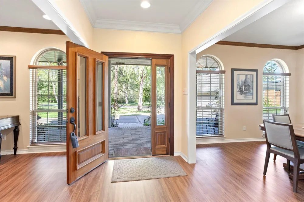 860 Fm-517 E Dickinson, TX 77539