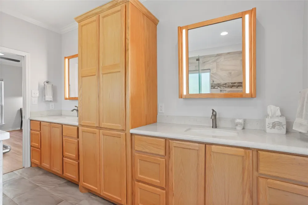 860 Fm-517 E Dickinson, TX 77539