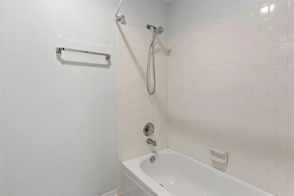 860 Fm-517 E Dickinson, TX 77539