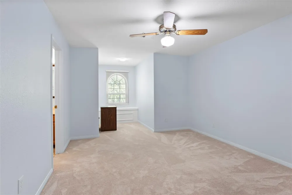 860 Fm-517 E Dickinson, TX 77539