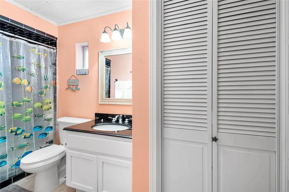 100 Bayshore Drive Ingleside on the Bay, TX 78362