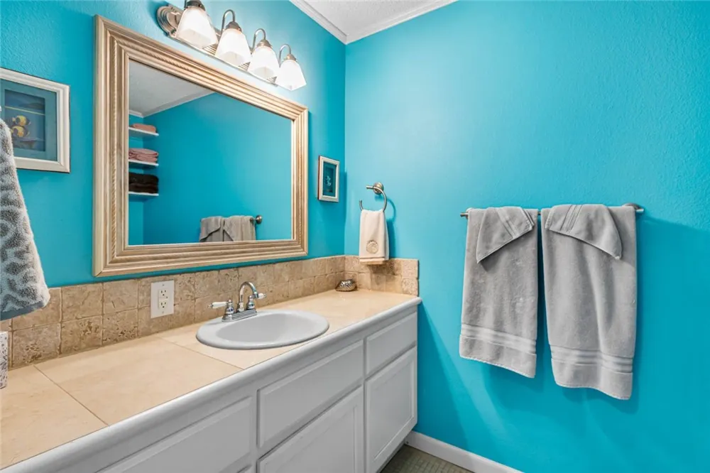 100 Bayshore Drive Ingleside on the Bay, TX 78362