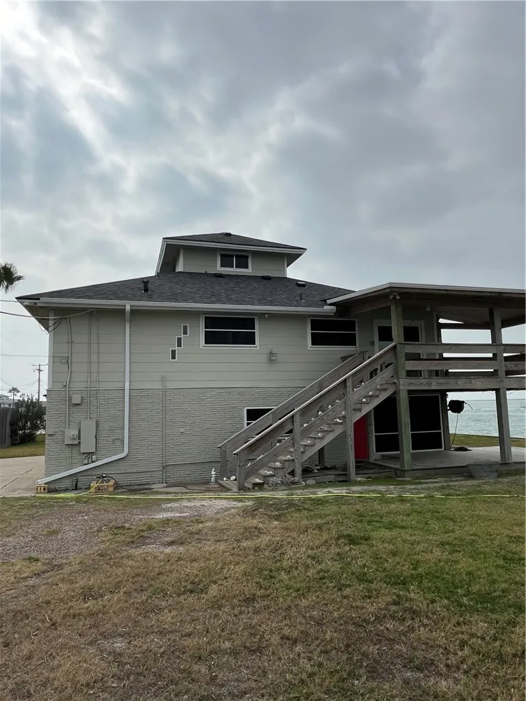 100 Bayshore Drive Ingleside on the Bay, TX 78362