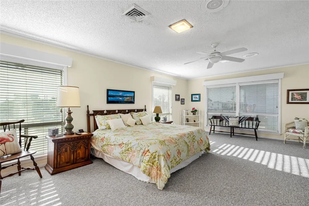 100 Bayshore Drive Ingleside on the Bay, TX 78362