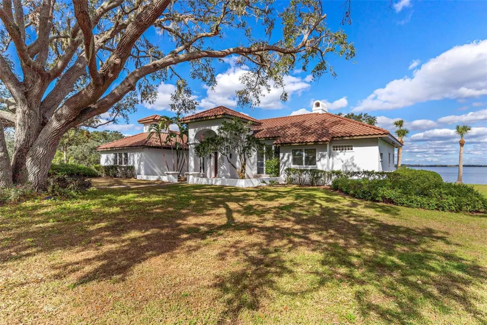 38230 YALE CIRCLE Leesburg, FL 34788