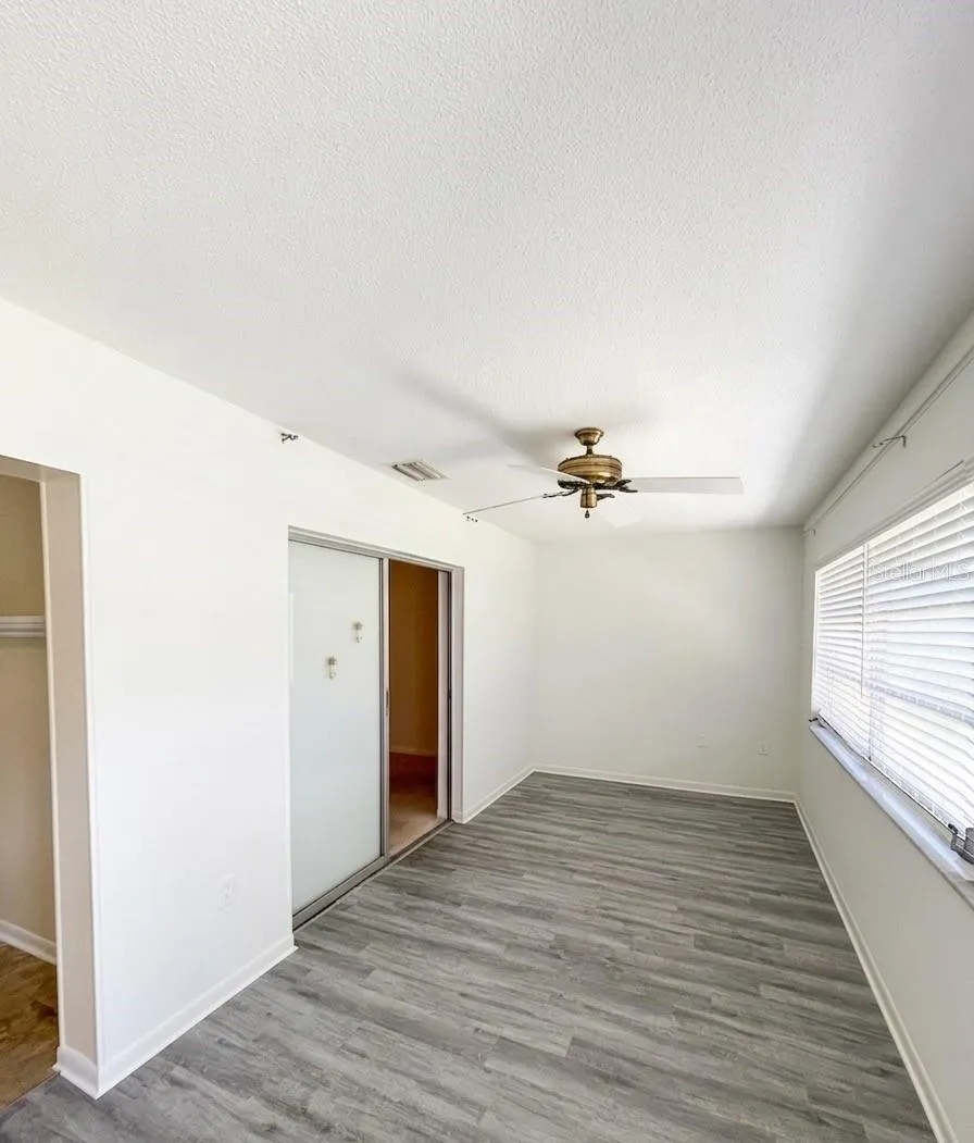 5860 38TH AVENUE #29 St Petersburg, FL 33710