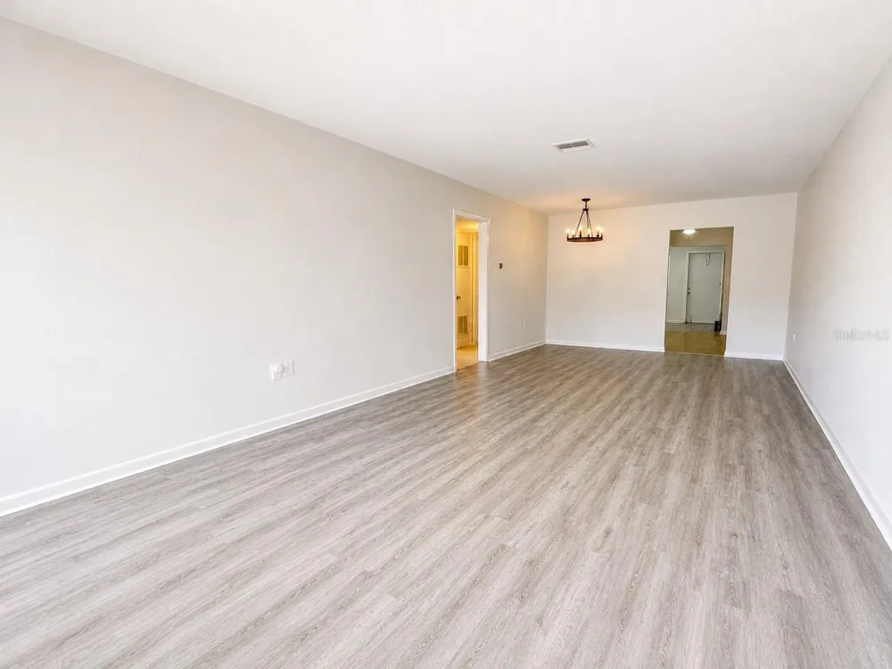 5860 38TH AVENUE #29 St Petersburg, FL 33710