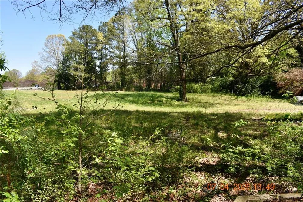1400 Woodstock Road Roswell, GA 30075