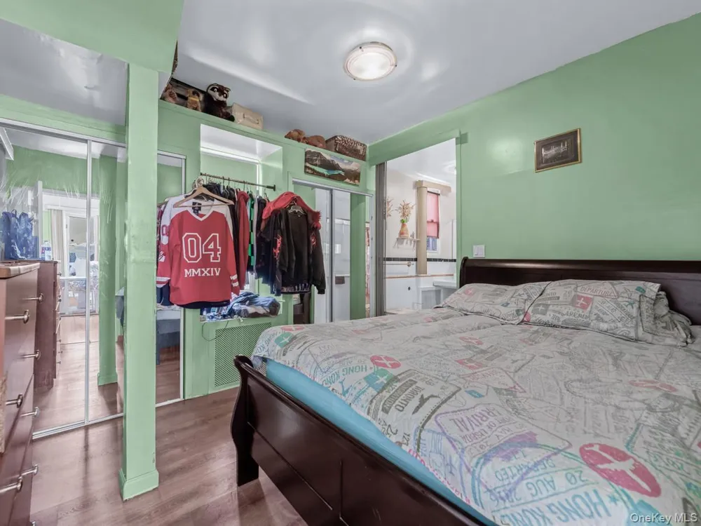 2721 Coldspring Road Far Rockaway, NY 11691