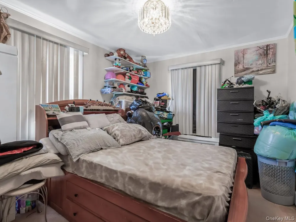 2721 Coldspring Road Far Rockaway, NY 11691