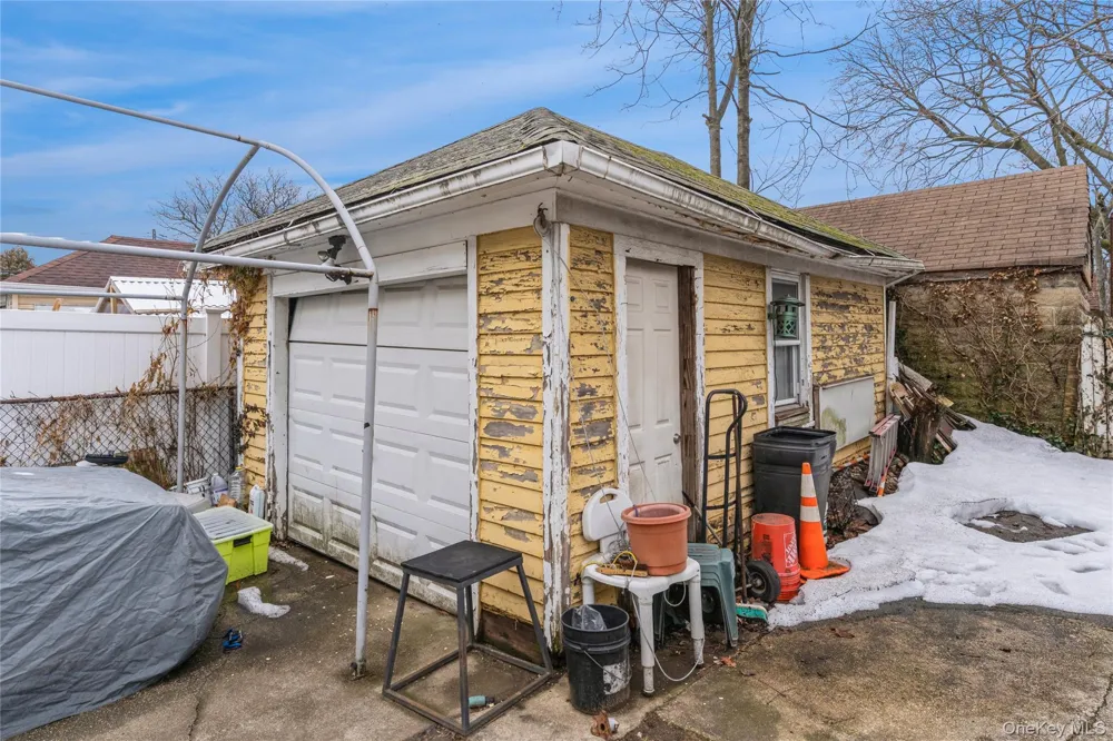 182-26 143rd Avenue Springfield Gardens, NY 11413