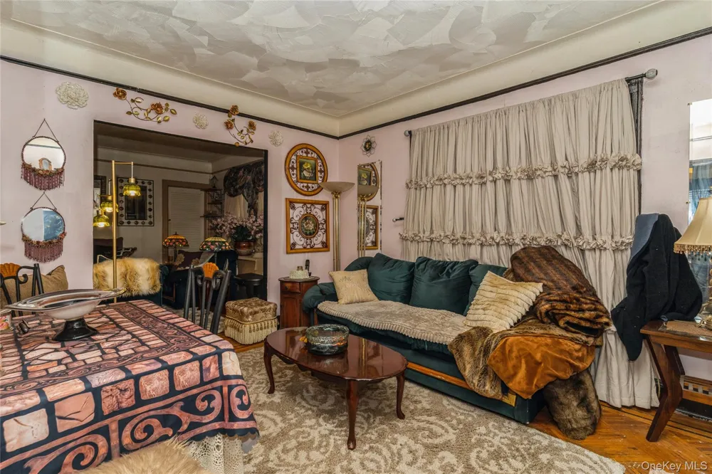 182-26 143rd Avenue Springfield Gardens, NY 11413