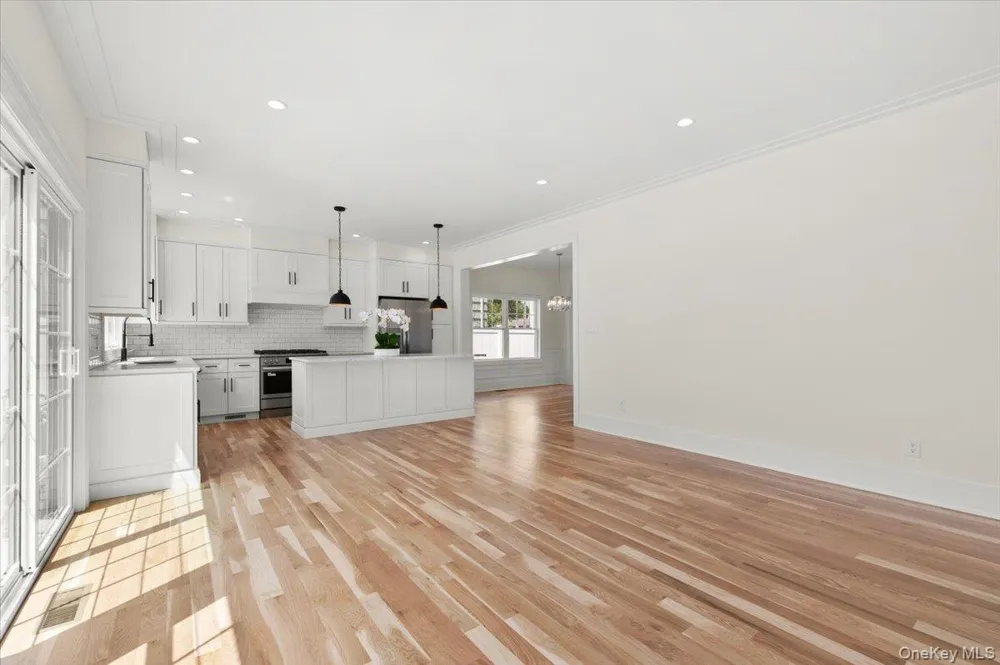 51 Willis Avenue Syosset, NY 11791