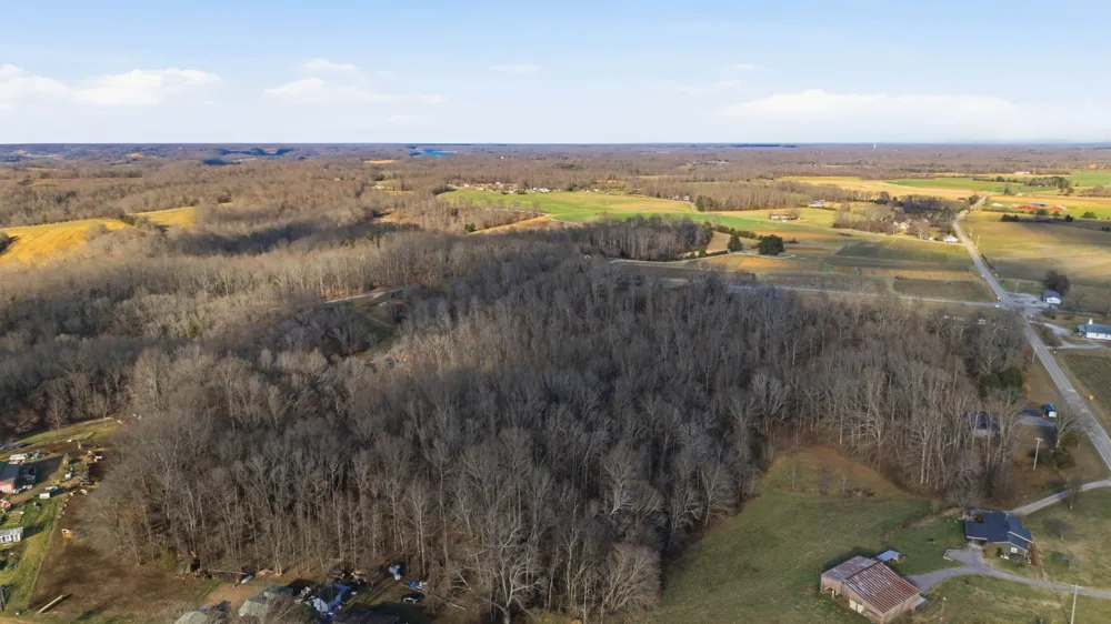 105 Farris Creek Bridge Rd Belvidere, TN 37306