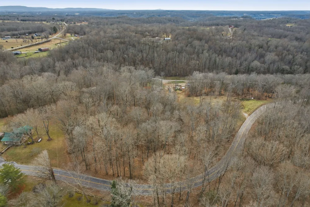 105 Farris Creek Bridge Rd Belvidere, TN 37306