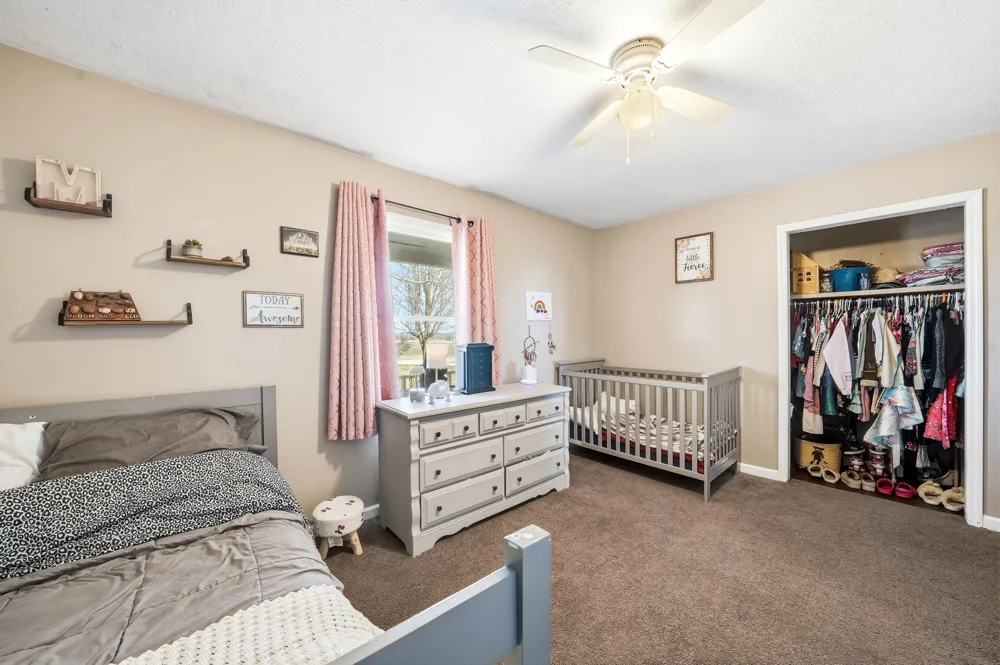 105 Farris Creek Bridge Rd Belvidere, TN 37306