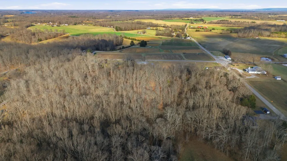 105 Farris Creek Bridge Rd Belvidere, TN 37306