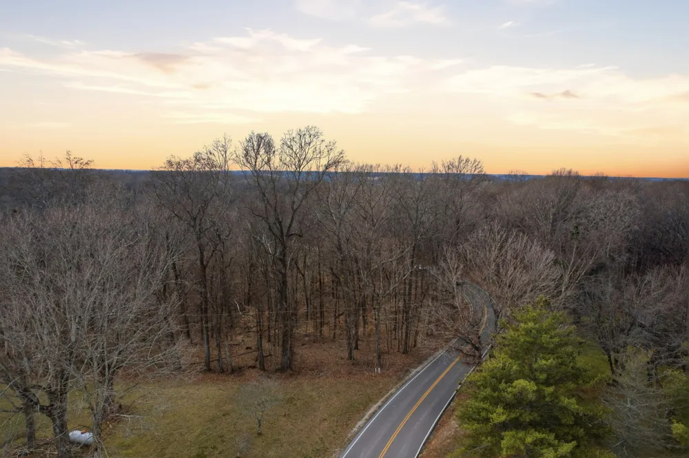105 Farris Creek Bridge Rd Belvidere, TN 37306