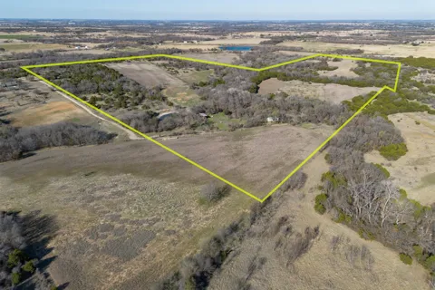 1398 Private Road 1399